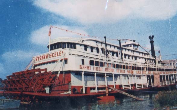 Sternwheeler1Dale013006